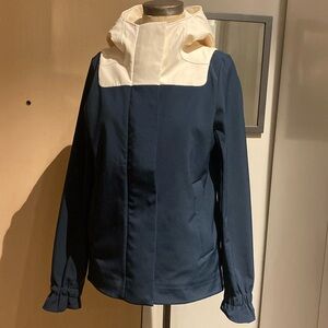 🔥❤️ LuLuLemon Athletica Jacket in EUC Size 6